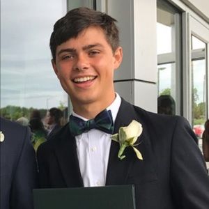 Meet your Posher, Zeke